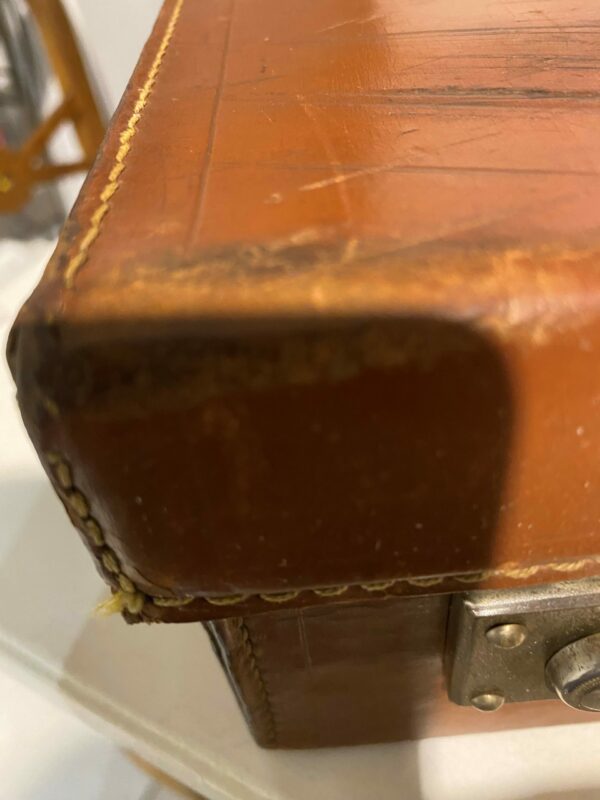 Petite valise en cuir – Image 3
