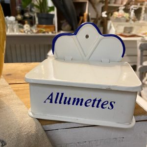 Boite allumette émaillée