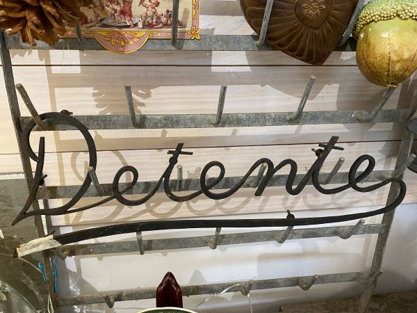 Applique artisanale en fer forgé