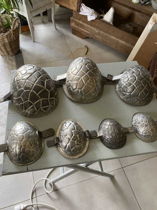 Anciens moules à chocolat