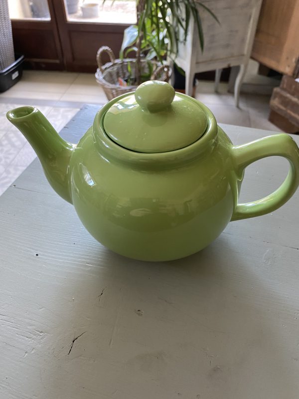 Théière vert pomme