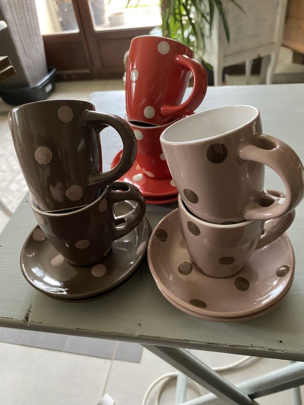 Service à café à pois