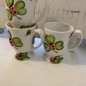 Mugs