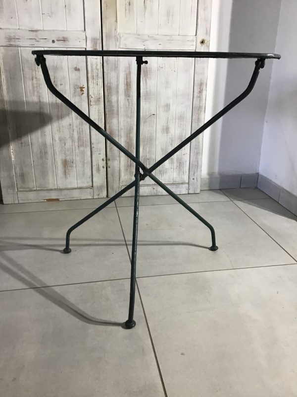 Table ancienne en métal – Image 3