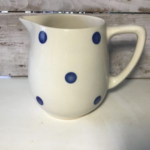 Pot à lait blanc