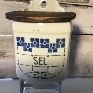 Ancienne boîte à sel en faïence